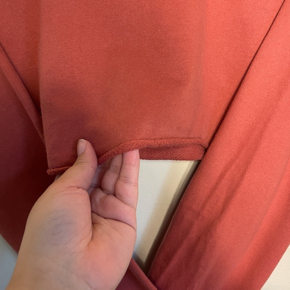 Womens Cropped PrettyLittleThing Pullover Sweatshirt Long Sleeve Cropped Top - Picture 8 of 11